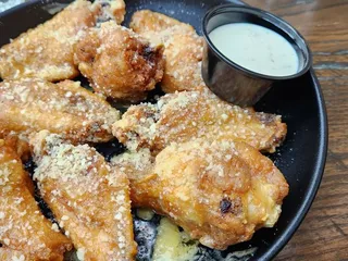 Wolfey's Bistro & Pub