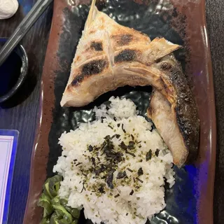 Salmon Kama Bento
