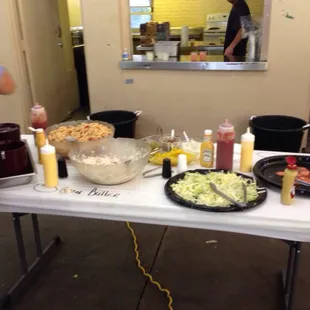 Sides and condiments