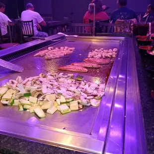 Hibachi grill