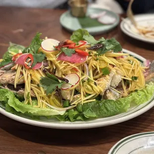 whole fried fish