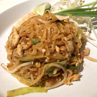 L Pad Thai