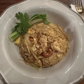L Phuket Pineapple Fried Rice