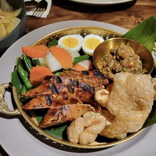 Hors D'Oeuvre Muang
