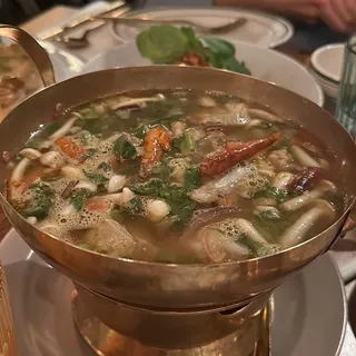 Tom Zaab Hot Pot
