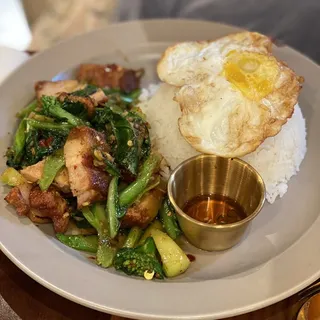 Kana Moo Krob Over Rice