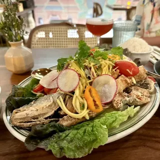 PlaTod Yum MaMuang