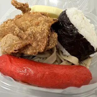 food, chicken wings and fried chicken