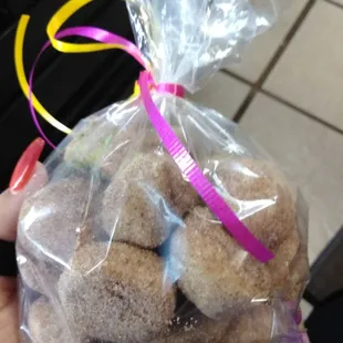 The best cinnamon sugar cookies