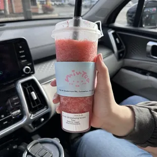 Iced Strawberry Green Tea