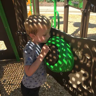 They can rotate the wheel to hear animal sounds.