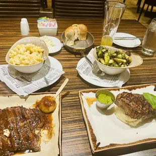 steak, macaroni, and cheese