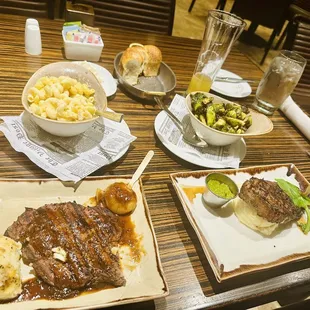 steak, macaroni, and cheese