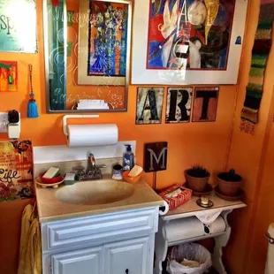 Art and gifts.