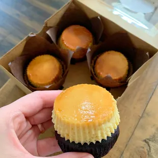 Ube Leche Flan cupcakes