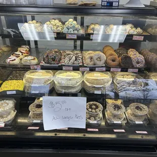 Cakes, donuts, pies, and cakeballs