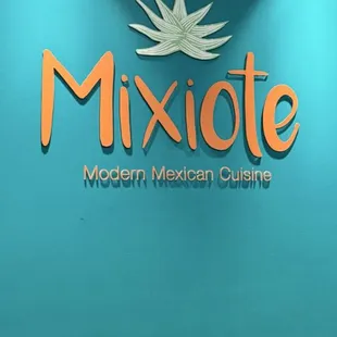 Mixiote's logo