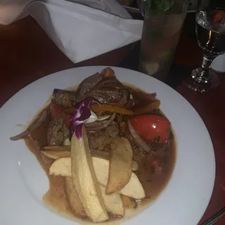 Lomo Saltado