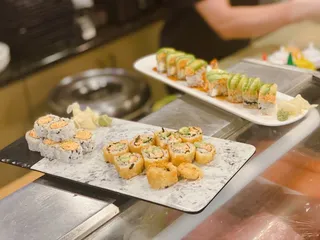 Volcano Sushi House