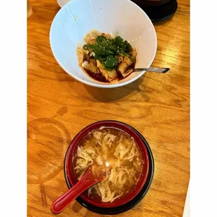 Spicy egg drop soup and chicken wonton appetizer