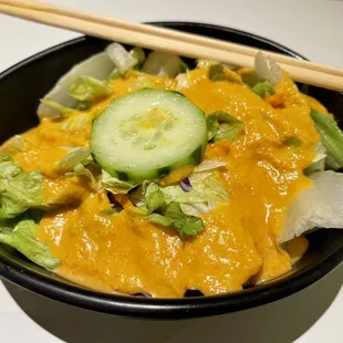 Salad with ginger dressing