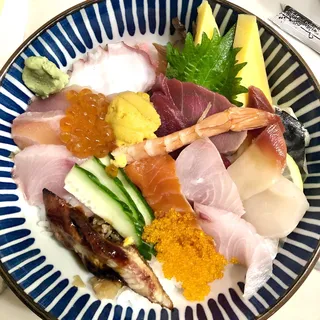 Deluxe Chirashi Plate