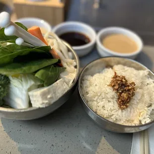 White rice and veggies