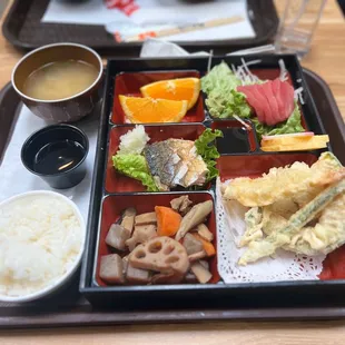 sashimi, sushi and sashimi, food, sushi