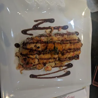Baked lobster roll