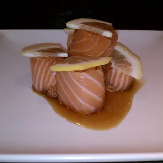 Salmon Sushi