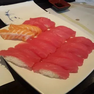 Tuna Sushi