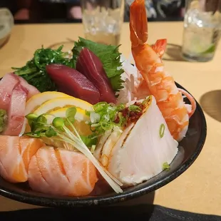 Miyagi Bar & Sushi