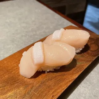 Hotate Nigiri