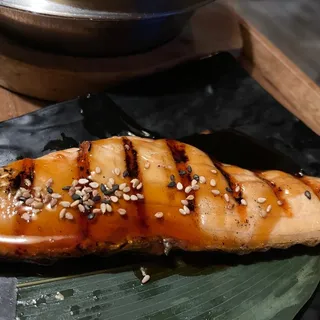 Grilled Salmon Kama (2pcs)
