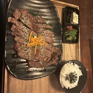 Teppan Beef Teishoku