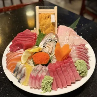 Medium sashimi combo