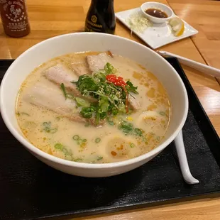 Shoyu Tonkotsu
