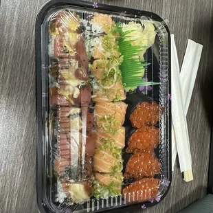 Left: 007 Roll Center: Sunset Roll Right: Salmon Roe A la Carte x 4