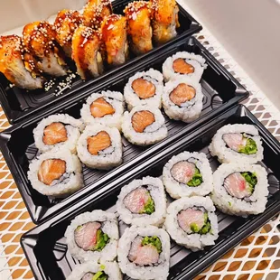 food, sushi, sashimi, sushi and sashimi