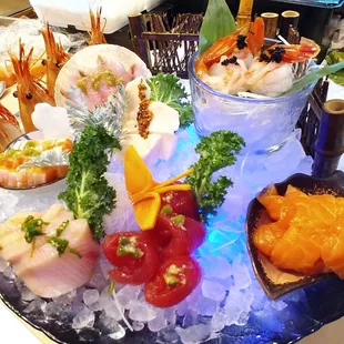 food, sushi and sashimi, sushi, sashimi