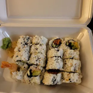 4 piece Sampler Combo (California, spicy tuna, shrimp tempura, Boston)
