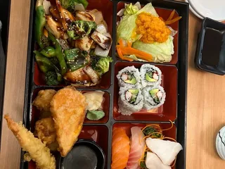 Love Sushi