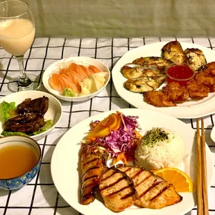 BBQ Short Rib(appt) Salmon sashimi(appt) BBQ Mussel Coconut Shrimp Salmon Teriyaki