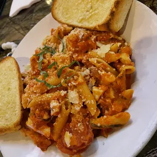 pasta dish, pasta, food
