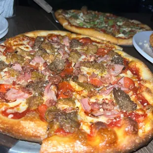 food, pizza