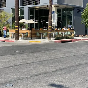 Corner of the restaurant on sycamore &amp; romaine