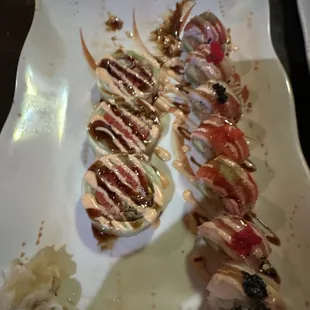 On the left it&apos;s a spicy crab roll on the right is Thai Pham Rolle