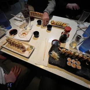 sushi and sashimi, sashimi, sushi, food