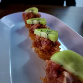 Crispy Maguro Roll