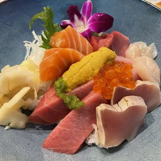 Deluxe Chirashi